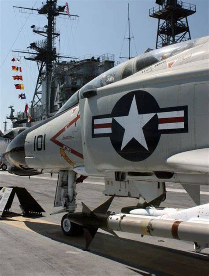 Pin on McDonnell Douglas F4 Phantom